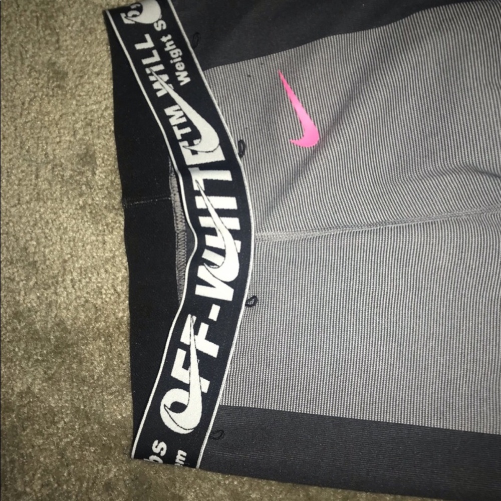 NIKE OFF-WHITE LEGGINGS